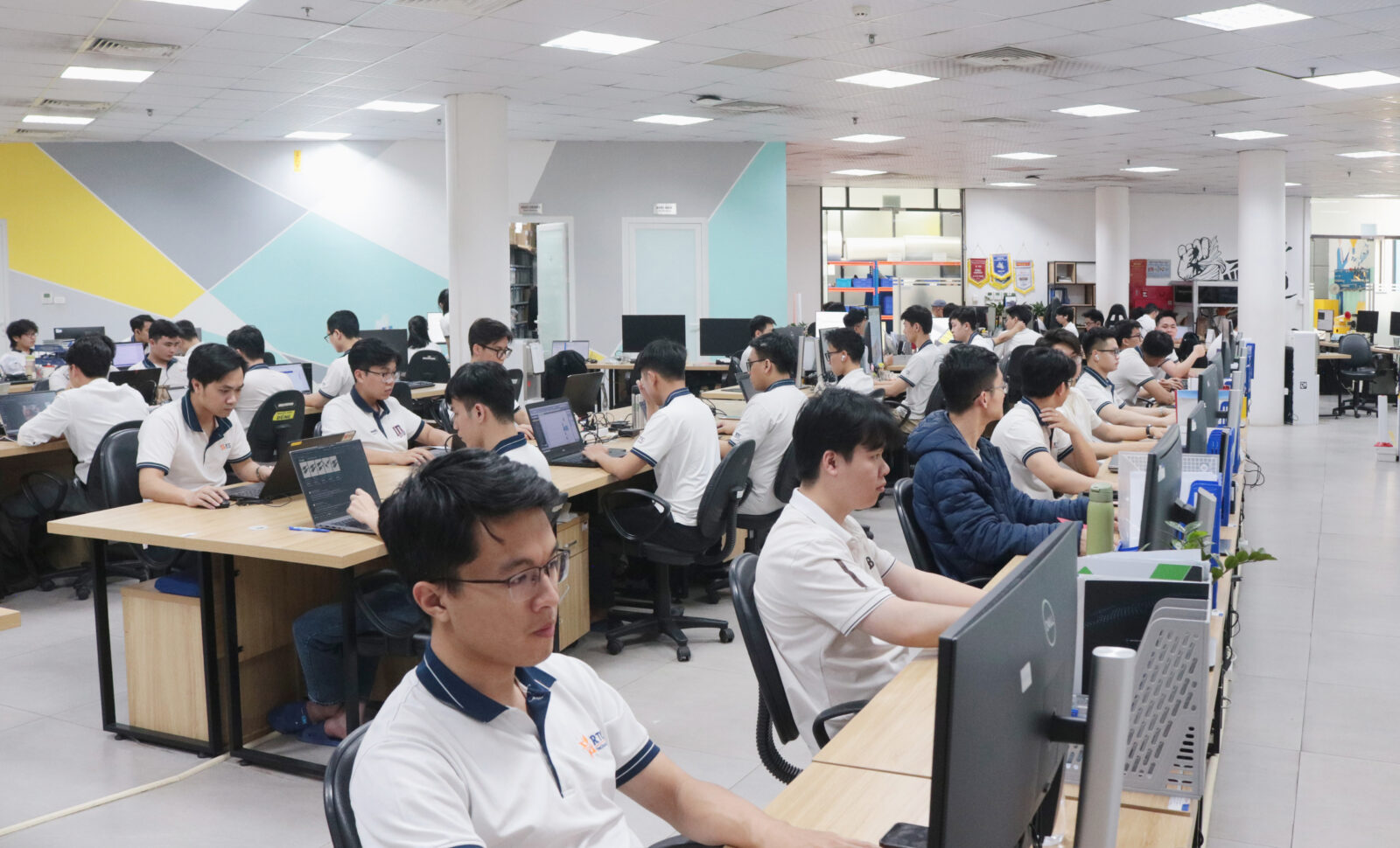 Khu vực làm việc của RTC Technology - Trụ sở chính